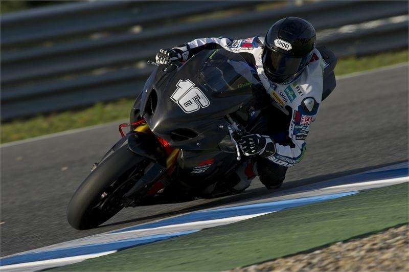 Photo courtesy Team Suzuki News Service