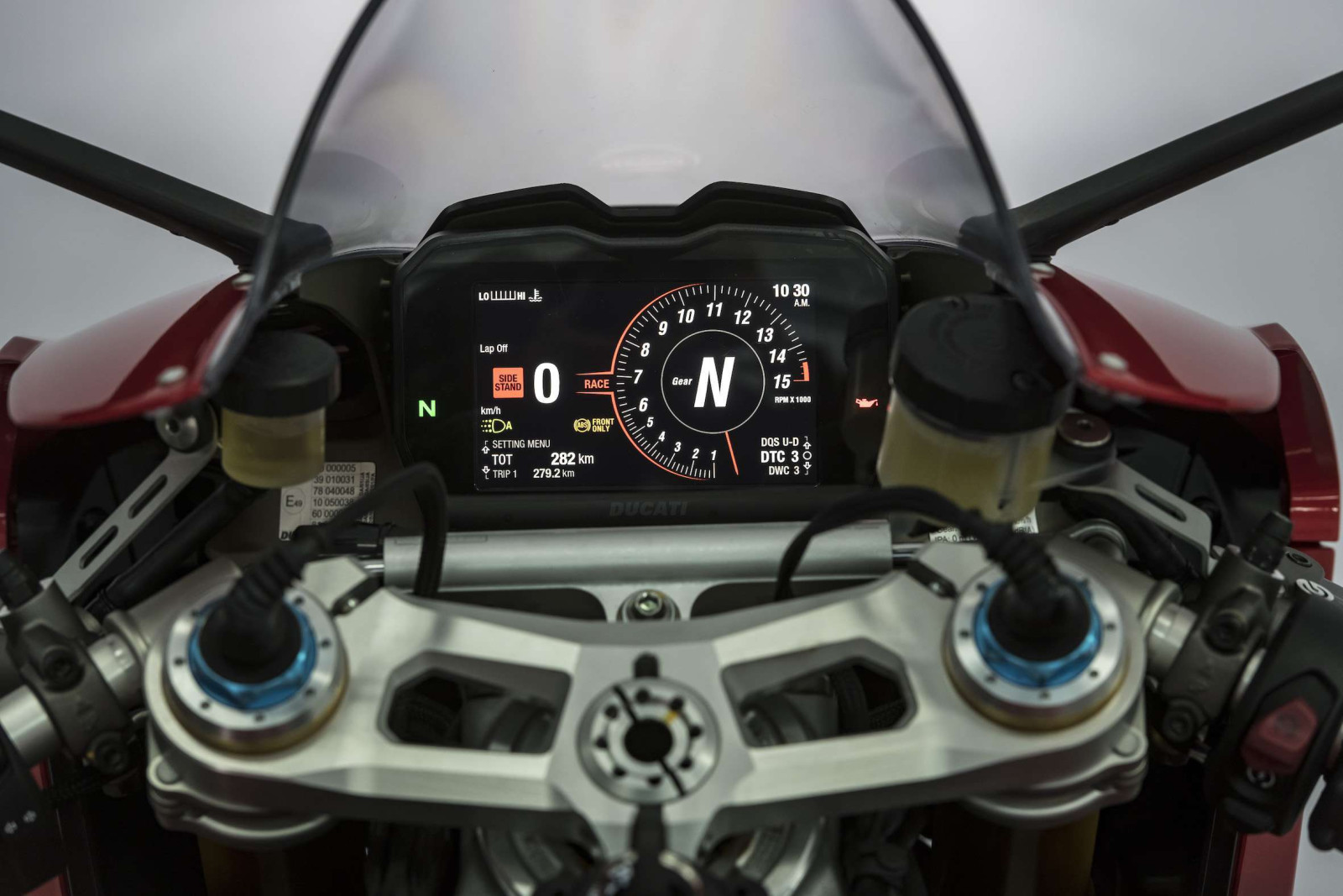 PANIGALE V4 STATIC 27