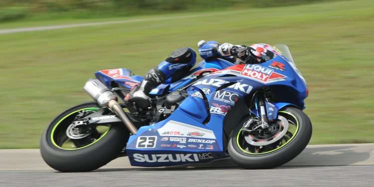 Dumas and Suzuki chasing history