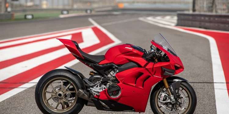 Ducati Homologates Panigale V4 Range For Canadian Superbike Championship