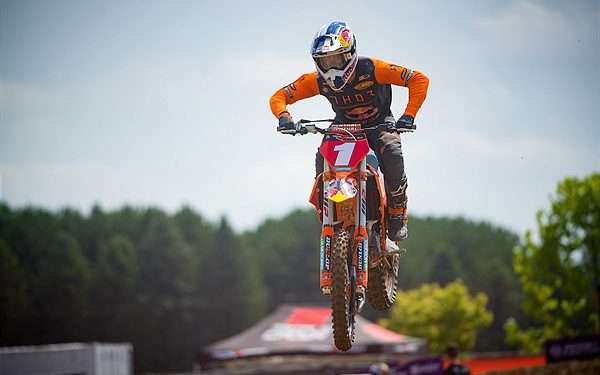 COLE THOMPSON GOES 4-FOR-4 TO SWEEP SX TOUR DOUBLE HEADER AT GOPHER DUNES