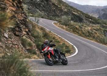 Ducati Unveils New V4 Pikes Peak
