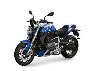 The new 2023 BMW R 1250 R Roadster