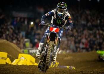 Eli Tomac Grabs Dramatic Win at Monster Energy Supercross Opener