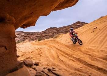 SANDERS HOLDS DAKAR RALLY LEAD WITH STRONG RIDE ON STAGE FOUR