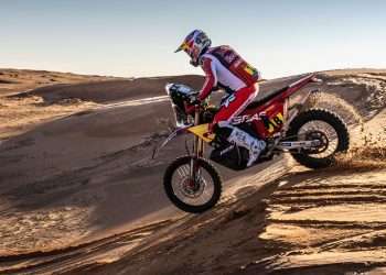 SANDERS DELIVERS ENCOURAGING DAKAR RALLY STAGE SIX RESULT