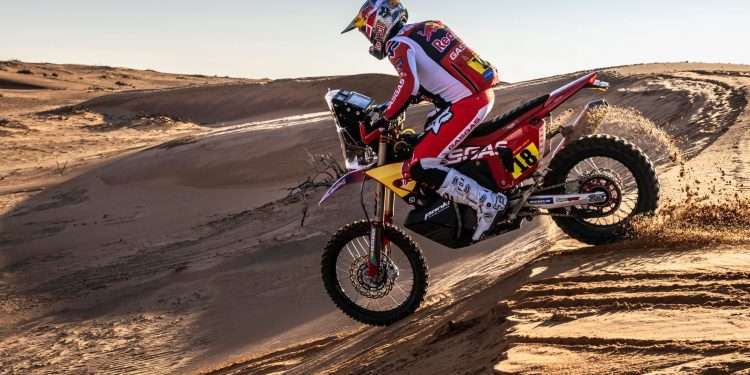 SANDERS DELIVERS ENCOURAGING DAKAR RALLY STAGE SIX RESULT