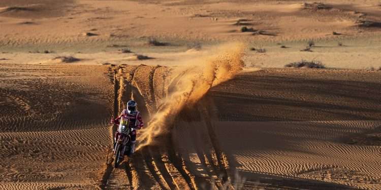 DANIEL SANDERS GETS BACK TO BUSINESS WITH SECOND OVERALL ON DAKAR RALLY STAGE EIGHT