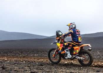 RED BULL KTM RIDERS LIE SECOND AND FOURTH OVERALL AS DAKAR REACHES HALFWAY POINT