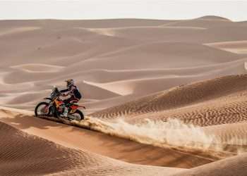 KEVIN BENAVIDES WINS DAKAR RALLY STAGE 13