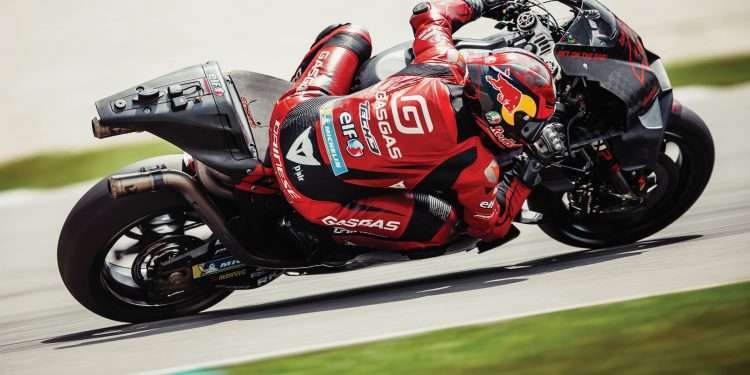 GETTING FAST! GASGAS ROLL OUT NEW MOTOGP PROJECT WITH FIRST 2023 TEST IN MALAYSIA