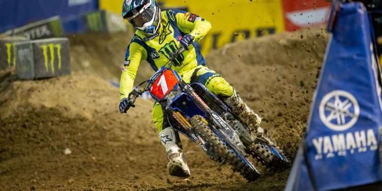 Tomac Wins Oakland Supercross by Less Than One Second