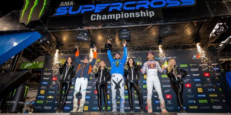 Eli Tomac Takes Seattle Supercross Win and Ties Up Points Standings
