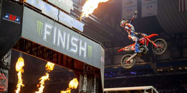 Chase Sexton Takes Detroit Supercross Win on Dramatic Race Night