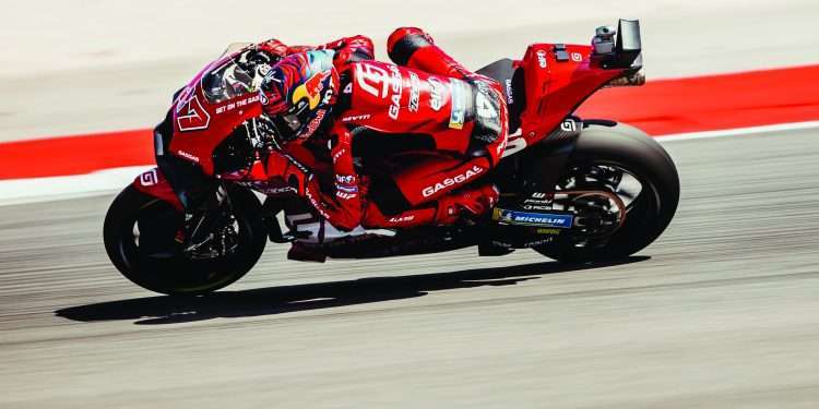 FIRST MOTOGP STRIDES FOR FERNANDEZ AS 2023 BEGINS AT PACE!