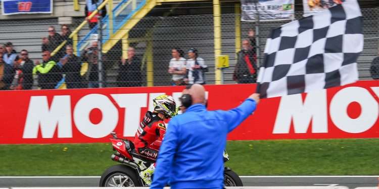 Bautista brings up Ducati’s 400th WorldSBK victory with Assen hat-trick