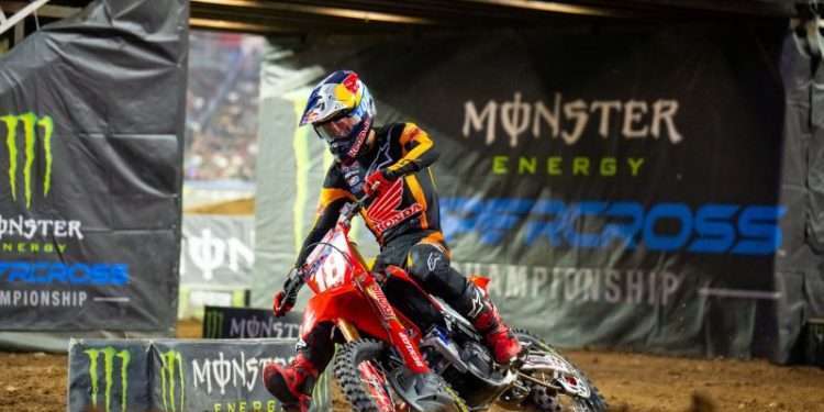 Jett Lawrence Wins Glendale 250SX West Triple Crown