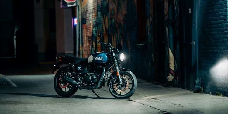 First Impression: Royal Enfield Hunter 350