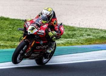 WorldSBK: Bautista leads Ducati 1-2 in rain-affected Day 2 at the Misano test