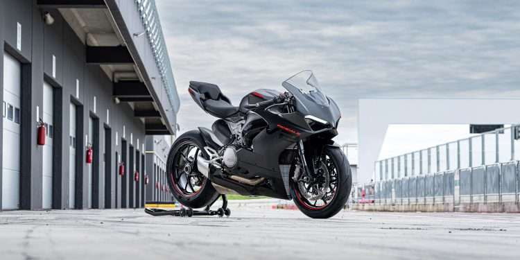 New Black on Black Livery for the Panigale V2