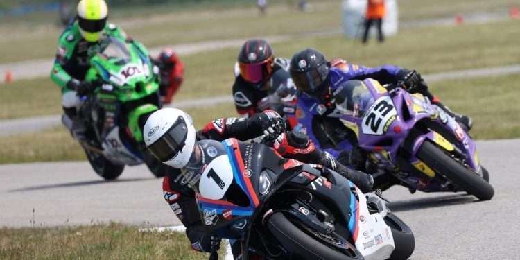 Young cruises to decisive race one victory at Grand Bend