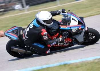 Young cruises through Q2 to take Superbike pole in Grand Bend
