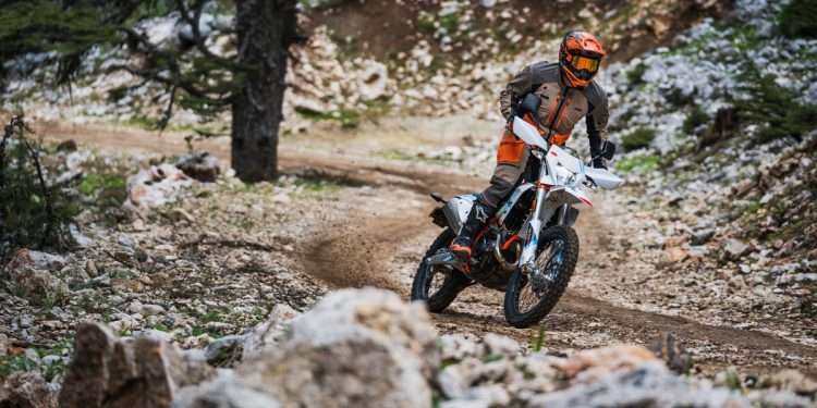 THE 2024 KTM 500 EXC-F SIX DAYS IS READY TO TAKE ON ANY CHALLENGE