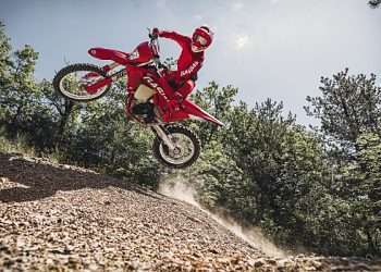 GASGAS SPICE IT UP WITH 16 ALL-NEW DIRT BIKES FOR 2024!