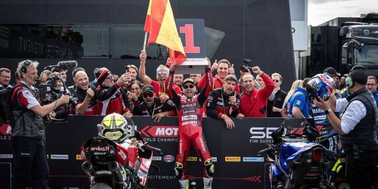 Sixteenth win of the season for an extraordinary Bautista