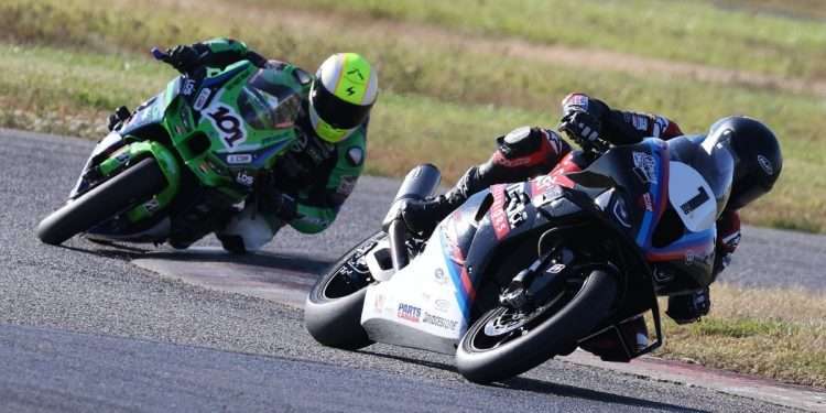 Young wins, Dumas crashes out as CSBK title fight blows open at SMP