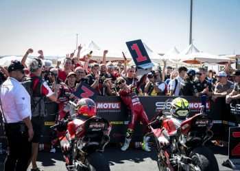 A dream Sunday at Aragon. Bautista wins the SPR and dominates Race 2