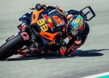 KTM Factory Racing: Malaysian GP Sprint Race Report