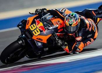 BINDER & MILLER CHASE THE NIGHT AT QATAR TEST: ROLL ON 2024 MOTOGP