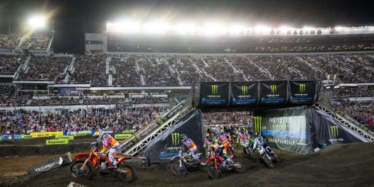 Jett Lawrence Wins Daytona Supercross and Extends Points Lead