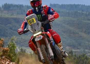 Rally Raid Portugal Stage 3: SCHAREINA RESISTS PRESSURE FROM BÜHLER