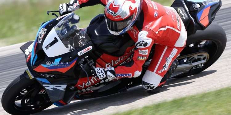 CSBK: Young on Superbike pole after smashing lap record at Edmonton