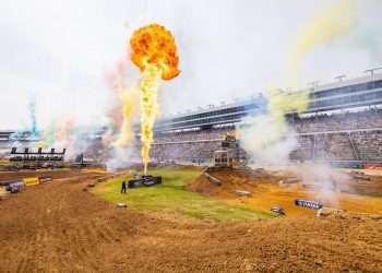Hunter Lawrence Wins SuperMotocross World Championship Finals Playoff 2