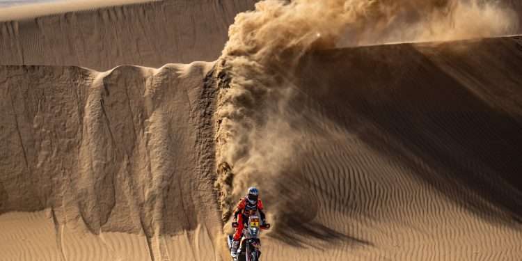 DANIEL SANDERS FASTEST AT MIDWAY POINT OF DAKAR RALLY CHRONO STAGE TWO