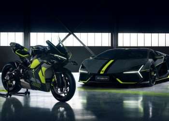 Ducati and Lamborghini together again, presenting the new Panigale V4 Lamborghini