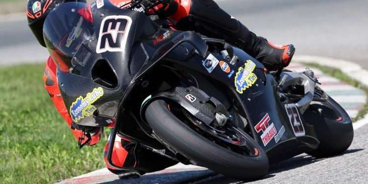 Dumas on pole for CSBK opener at SMP
