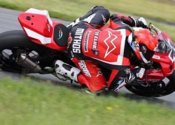 CSBK Supersport Preview: Collins headlines western challengers as title fight shifts to Edmonton