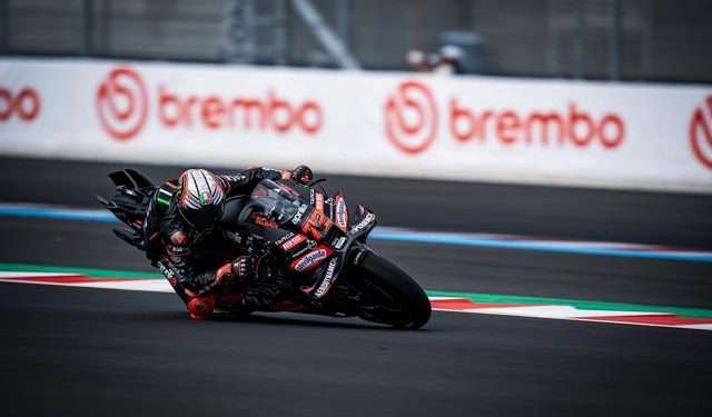 Two Aprilia RS-GP25 bikes in the points for the Balaton Park sprint race