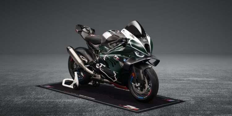 BMW Motorrad presents the M 1000 RR Limited Edition Isle of Man TT