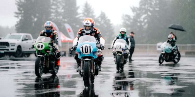Build.Train.Race. Noelle Strengthens Grasp on Championship